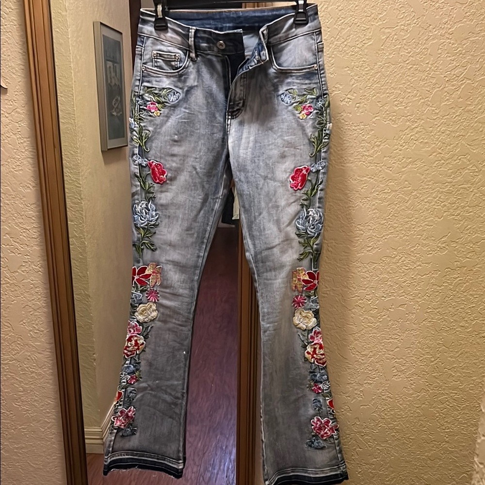 Gray Flare & Wide Leg Jeans with Red Floral Embroidery